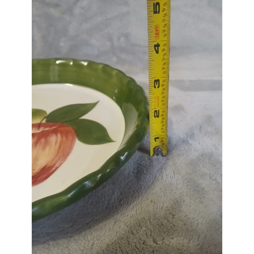 Williams Sonoma Laurie Gates Apple Pie Dish Green Ruffled‎ Ceramic 1997 Vintage